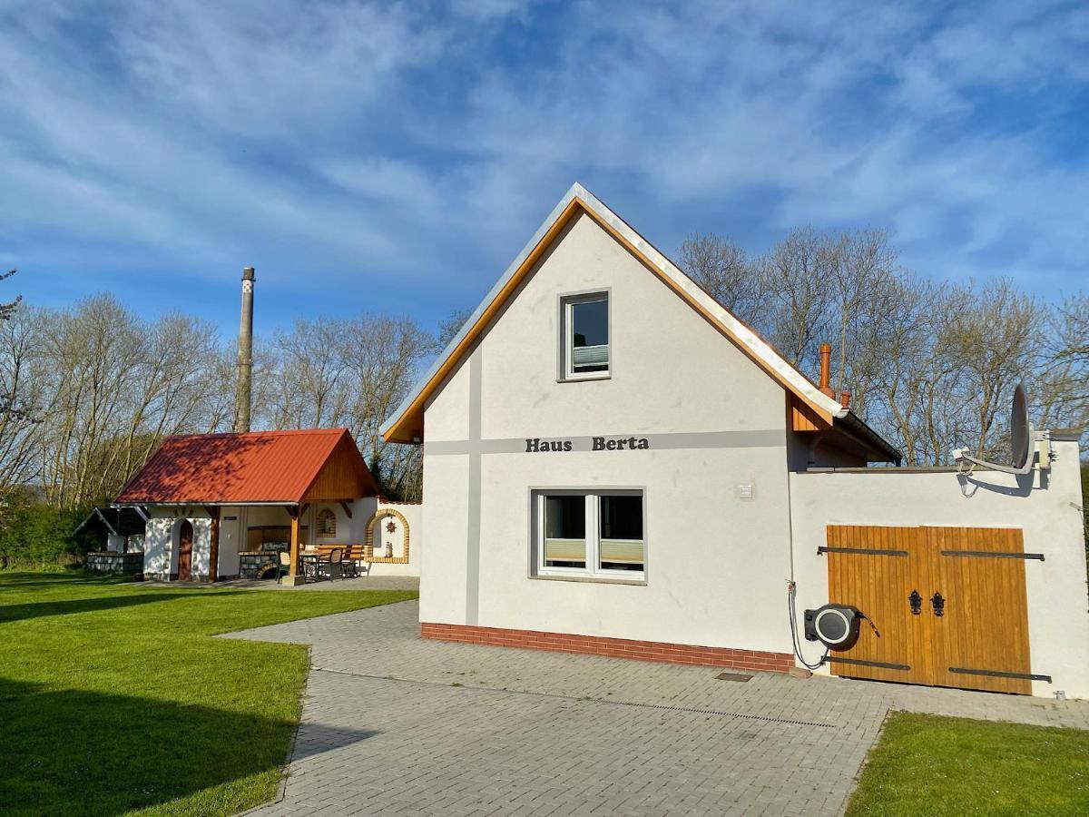 Ferienhaus Berta Sassnitz Esterno foto